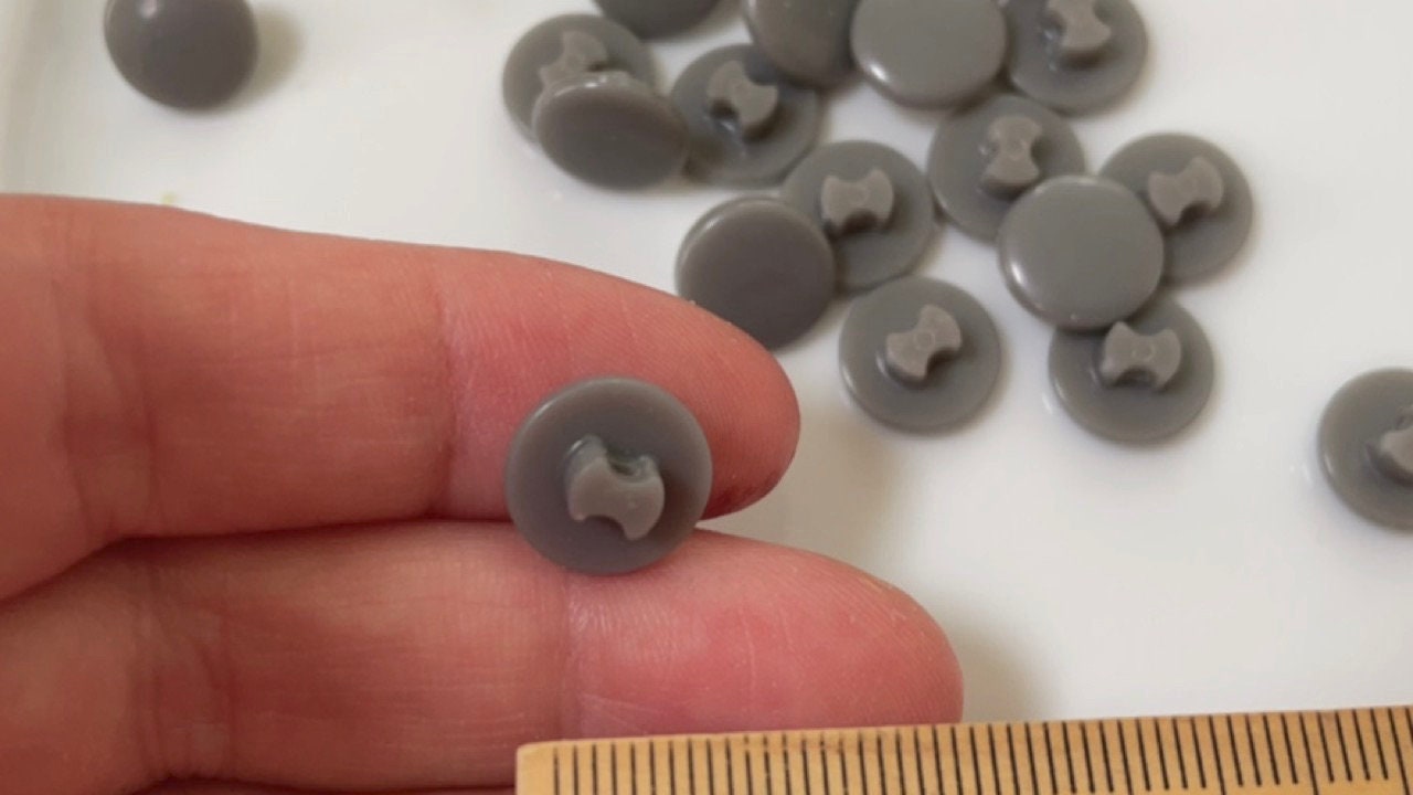 Lot of light silver gray 12 mm vintage buttons