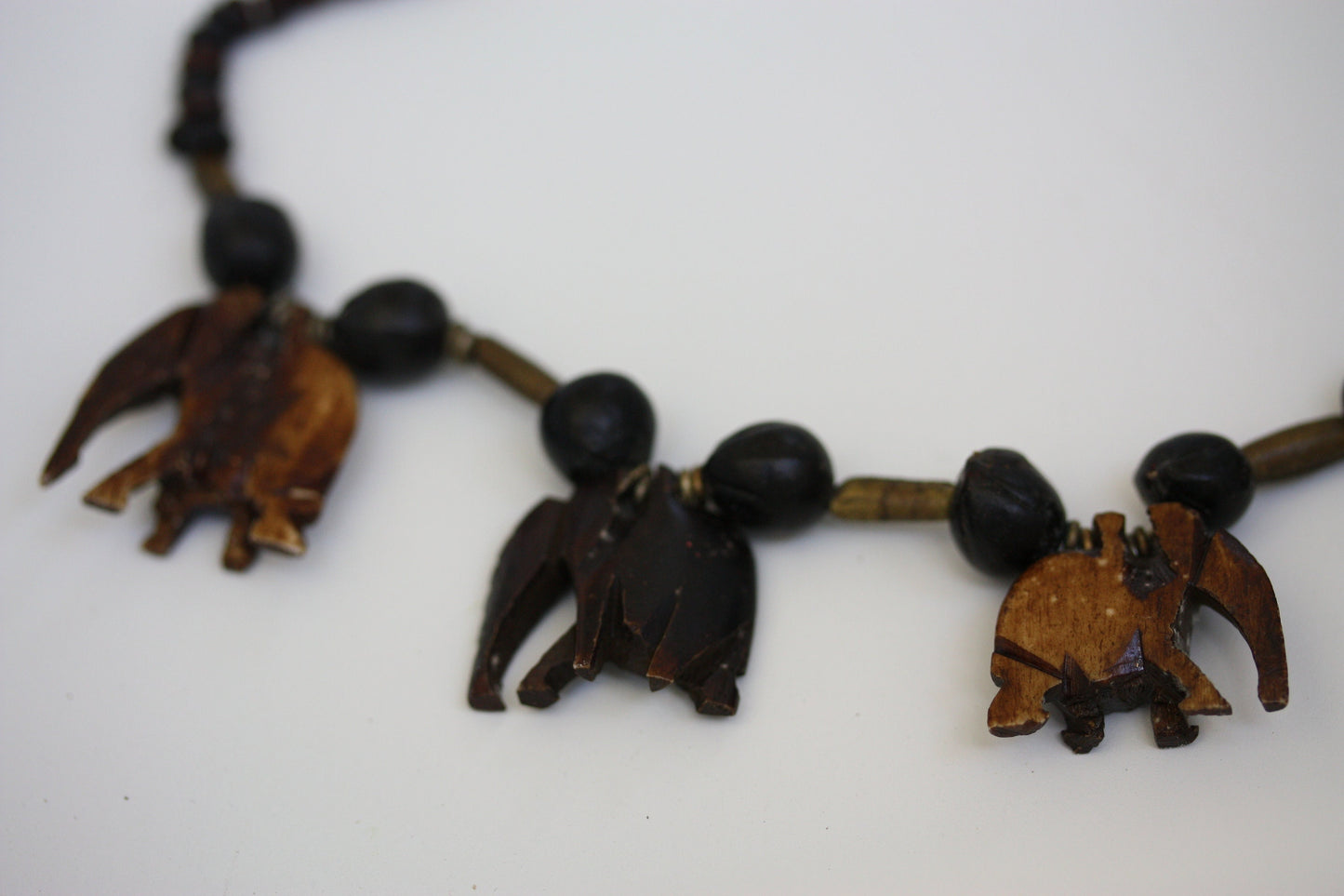 Unique carved elephant vintage necklace