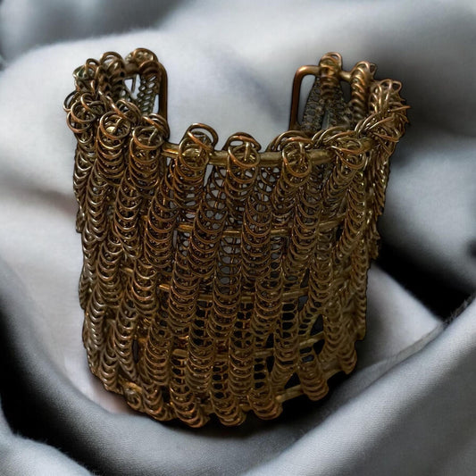 Stunning vintage brass mesh chain wide cuff bracelet, open weave spring twist, retro, MCM