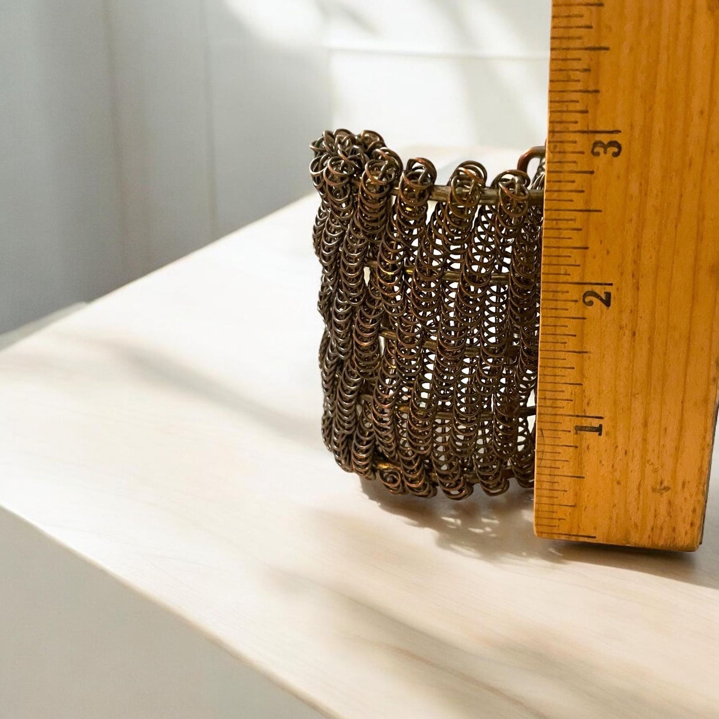 Stunning vintage brass mesh chain wide cuff bracelet, open weave spring twist, retro, MCM