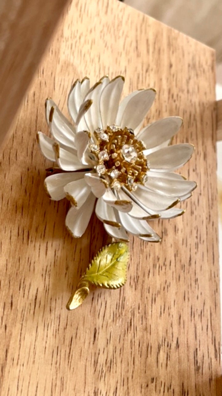 Revised, Modernized, Upcycled - hand made / hand painted one-of-a-kind mixed media vintage white flower pin with rhinestones