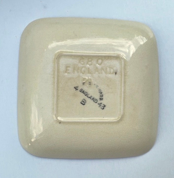 Collectible Charles Dickens Days signed vintage little dish from England - signed and numbered