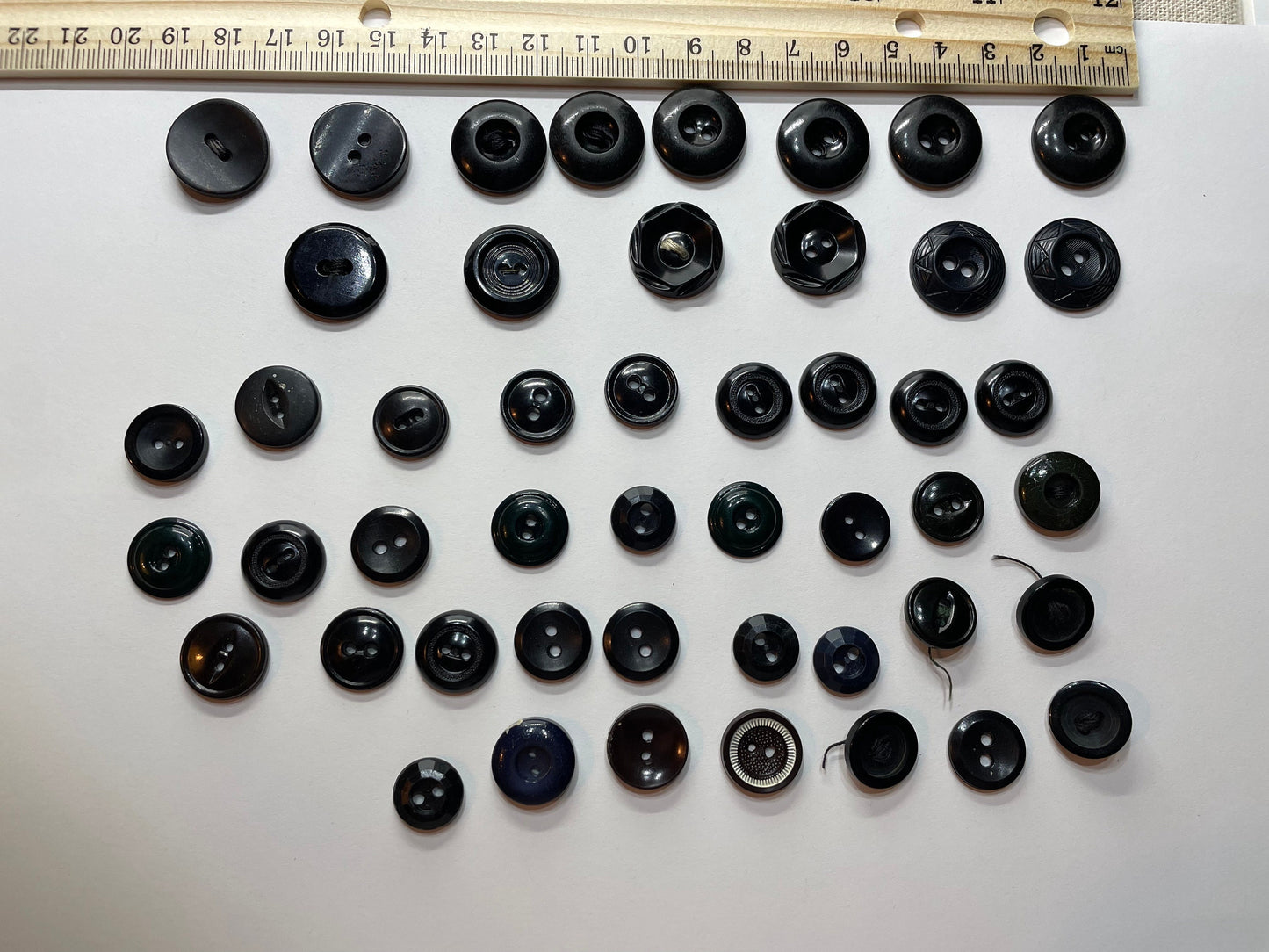 Lot of black and dark shaded vintage buttons