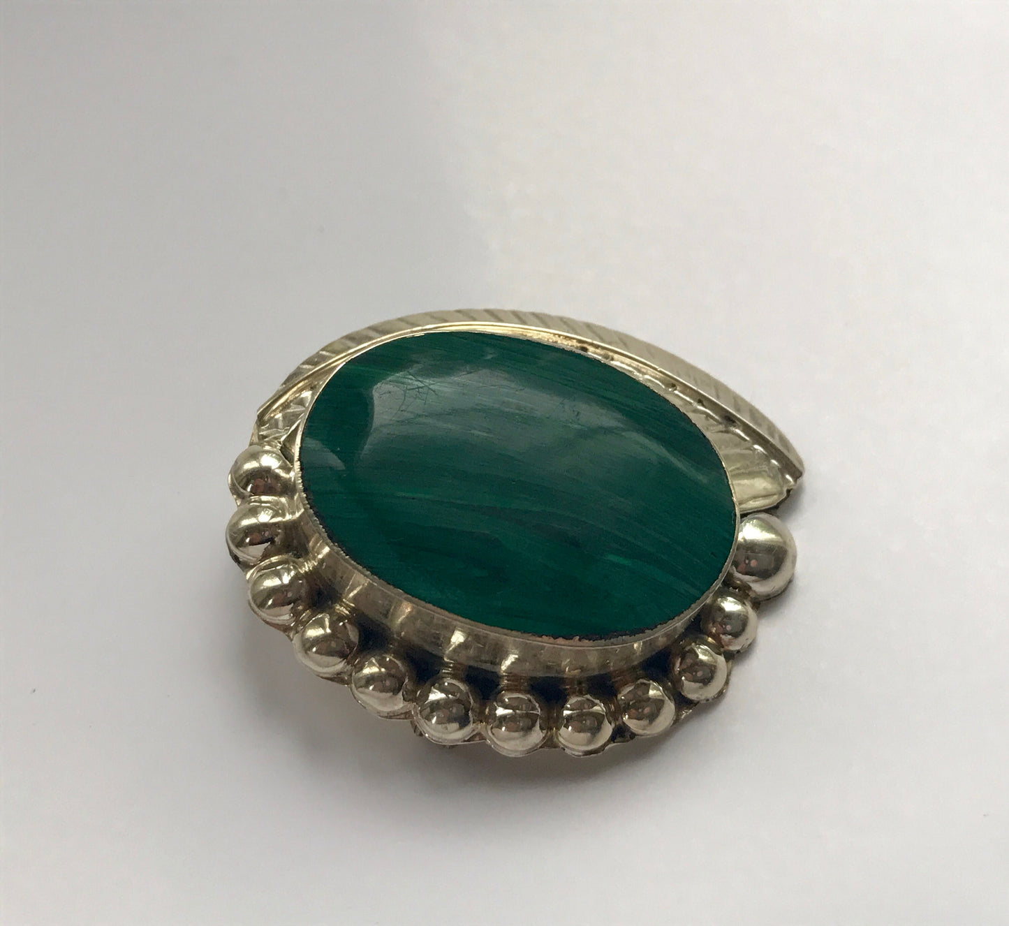 Stunning vintage Southwest Native American Sterling Silver Malachite pin / necklace pendant - can be worn as either
