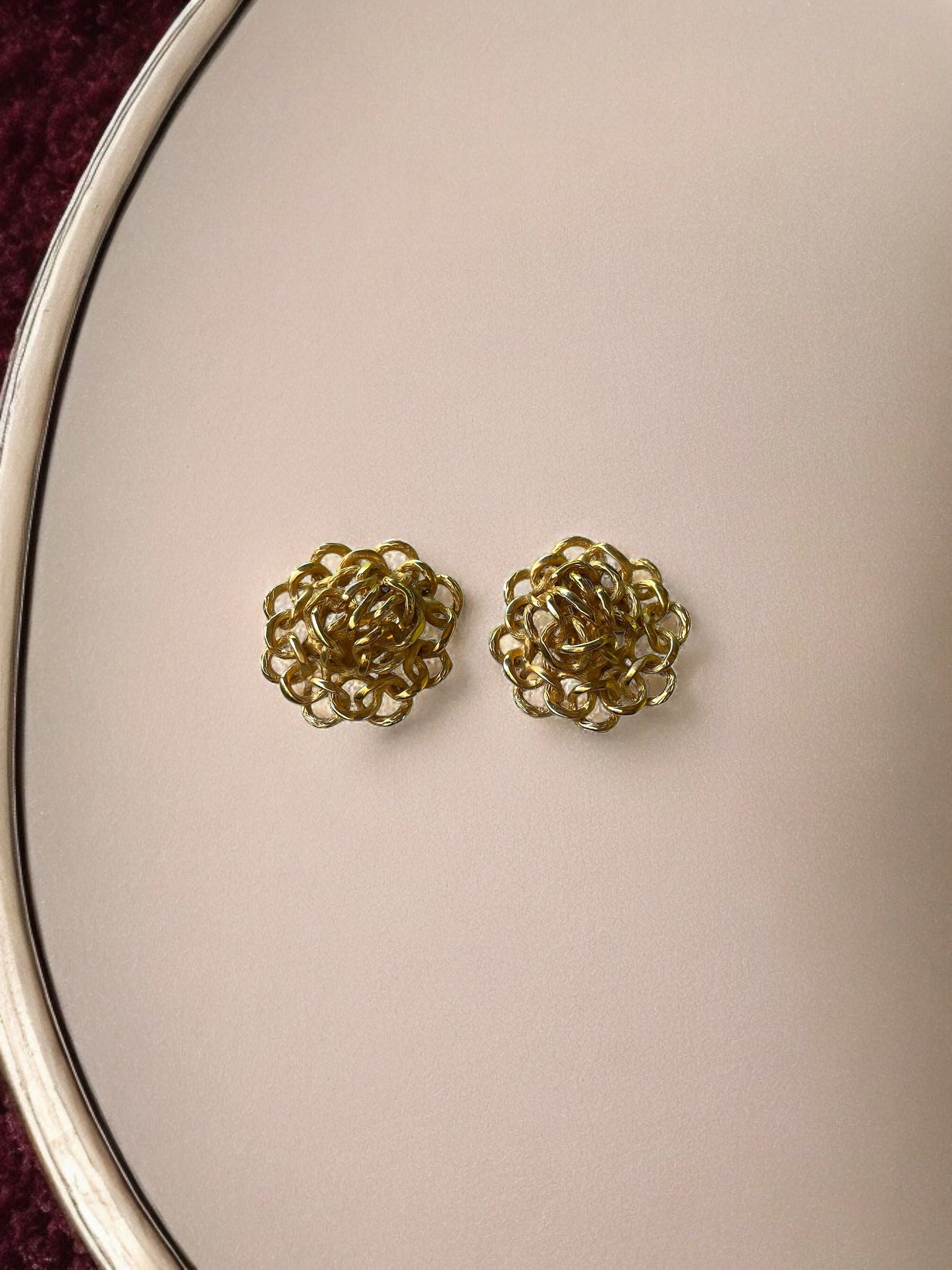 Vintage Fernando Originals FO Inc Gold Tone Clip On Earrings