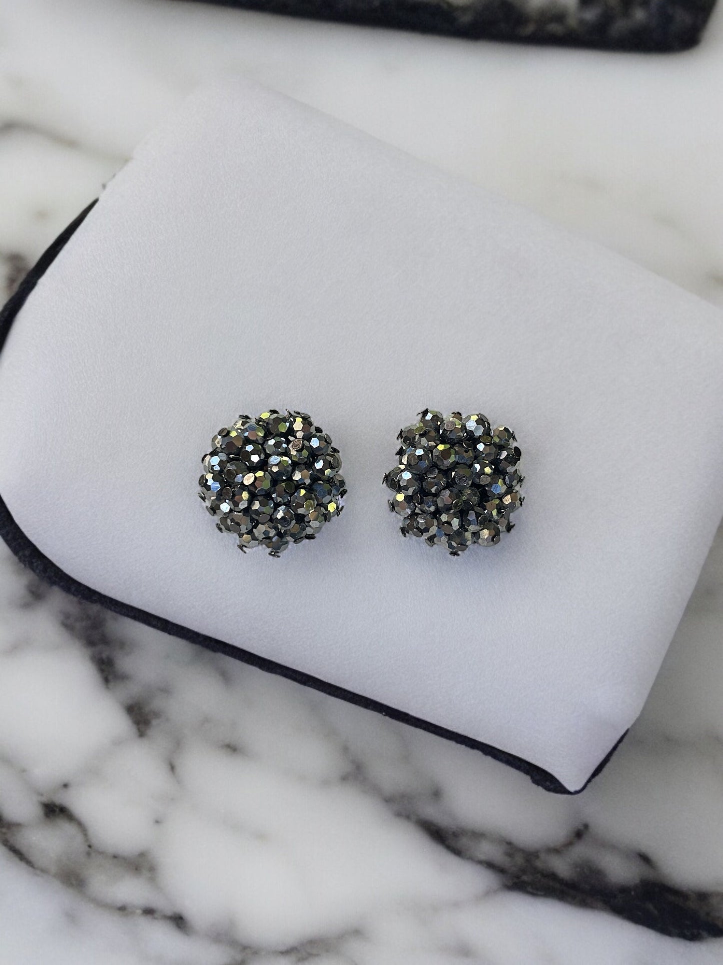Stunning black crystal vintage clip on earrings