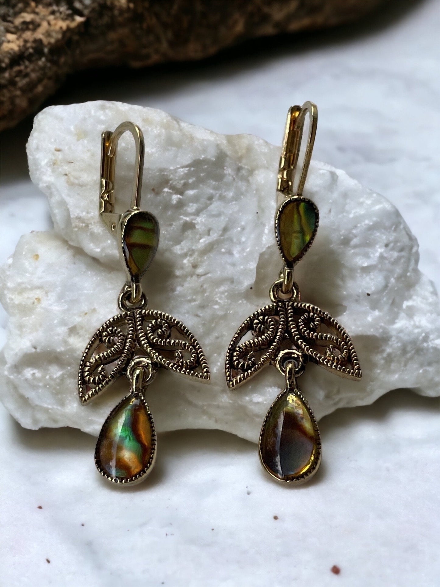 Stunning vintage faux abalone shell clip on dangle earrings