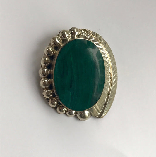 Stunning vintage Southwest Native American Sterling Silver Malachite pin / necklace pendant - can be worn as either