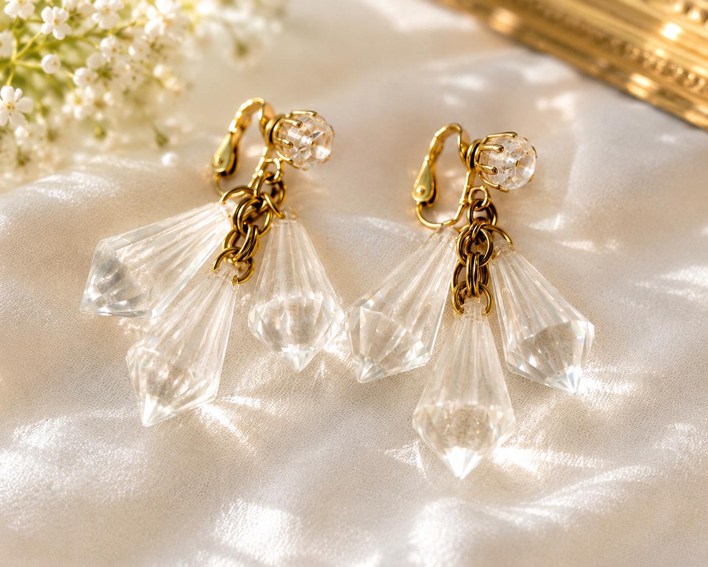 Vintage Clear Acrylic Prism Clip-On Earrings | Mid Century Chandelier Earrings | Faceted Lucite Style Statement Earrings