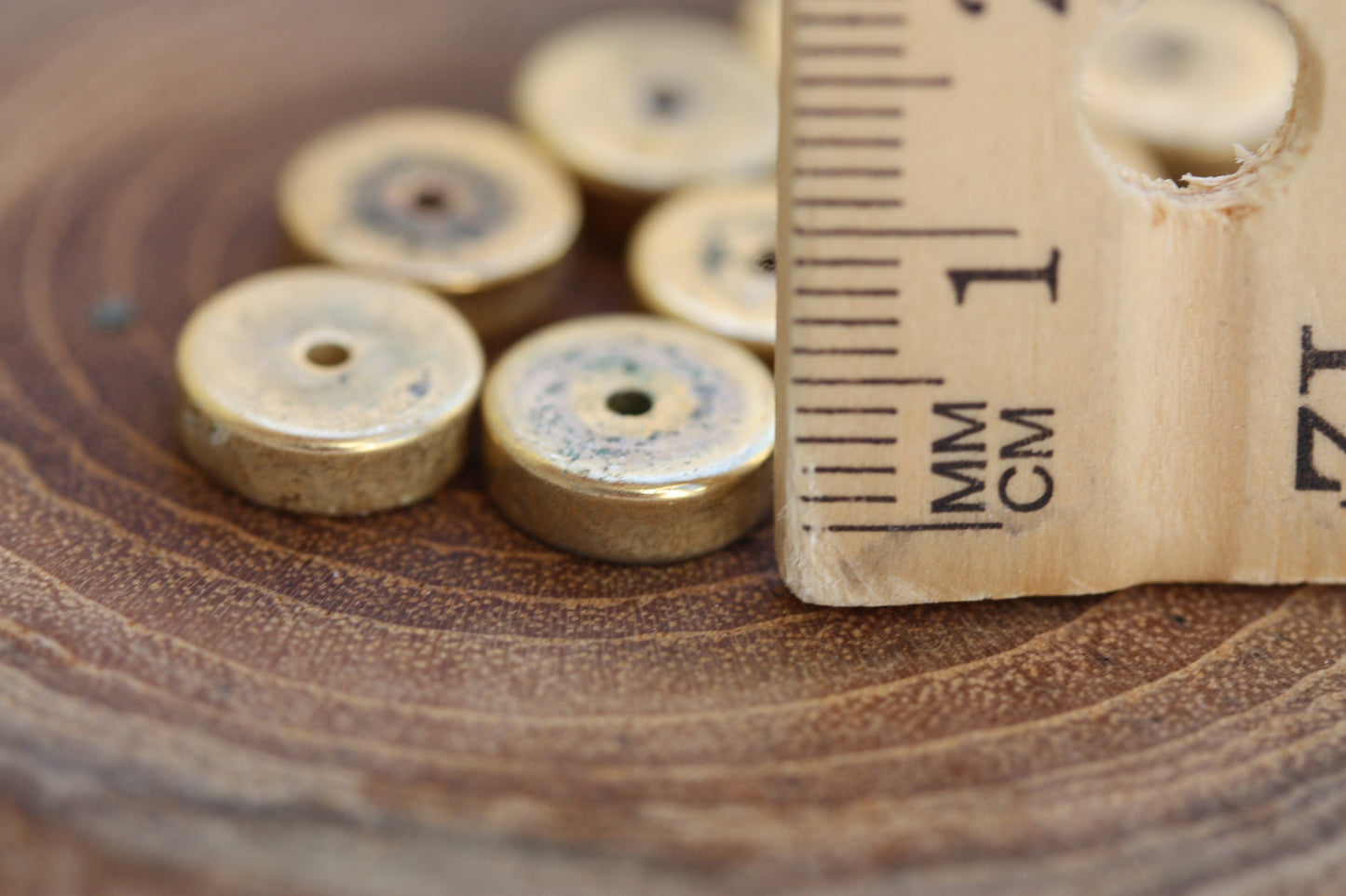 5 Round flat goldtone vintage spacer beads - approx. 10 mm x 3 mm