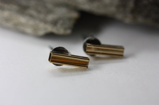 Tiny barely-there goldtone bar on silvertone circle minimalist stud earrings