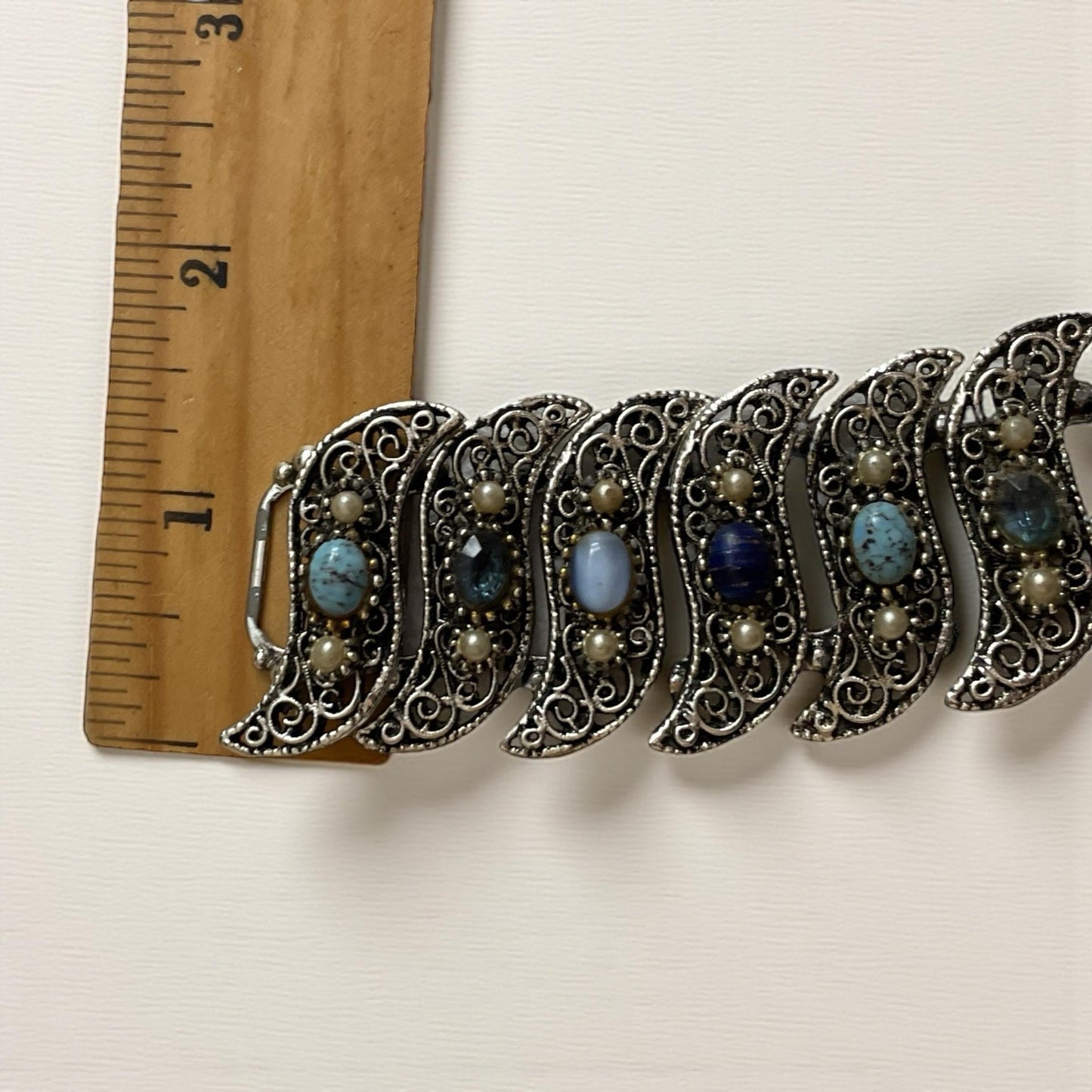 1940s Silvertone Filigree Bracelet – Vintage Blue Glass Cabochons, Art Deco Style, Retro Statement Jewelry