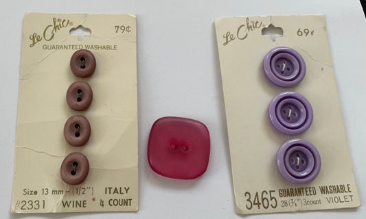 Lot of vintage buttons - from Italy and elsewhere - shades of purple, pink and wine