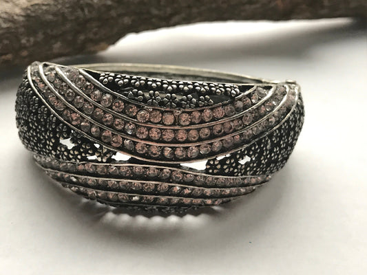 Stunning vintage clamper bracelet