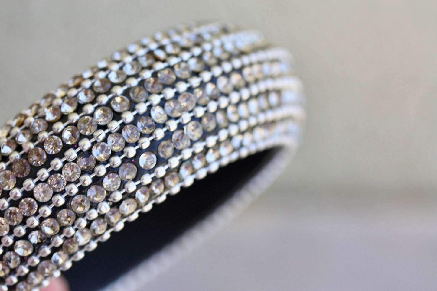 Sparkly rhinestone vintage cuff bangle bracelet
