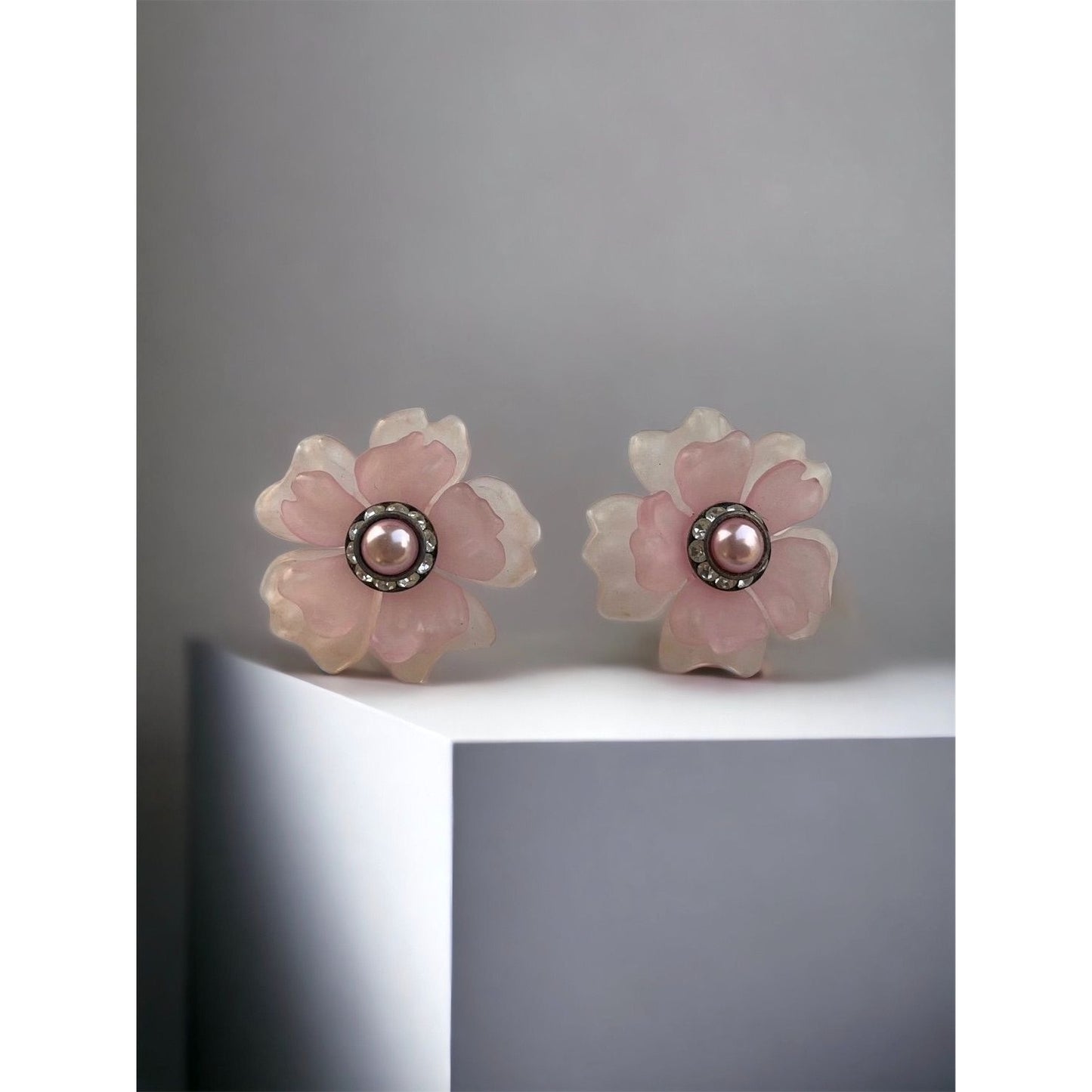 Stunning pink lucite flower pierced earrings with rhinestone centers