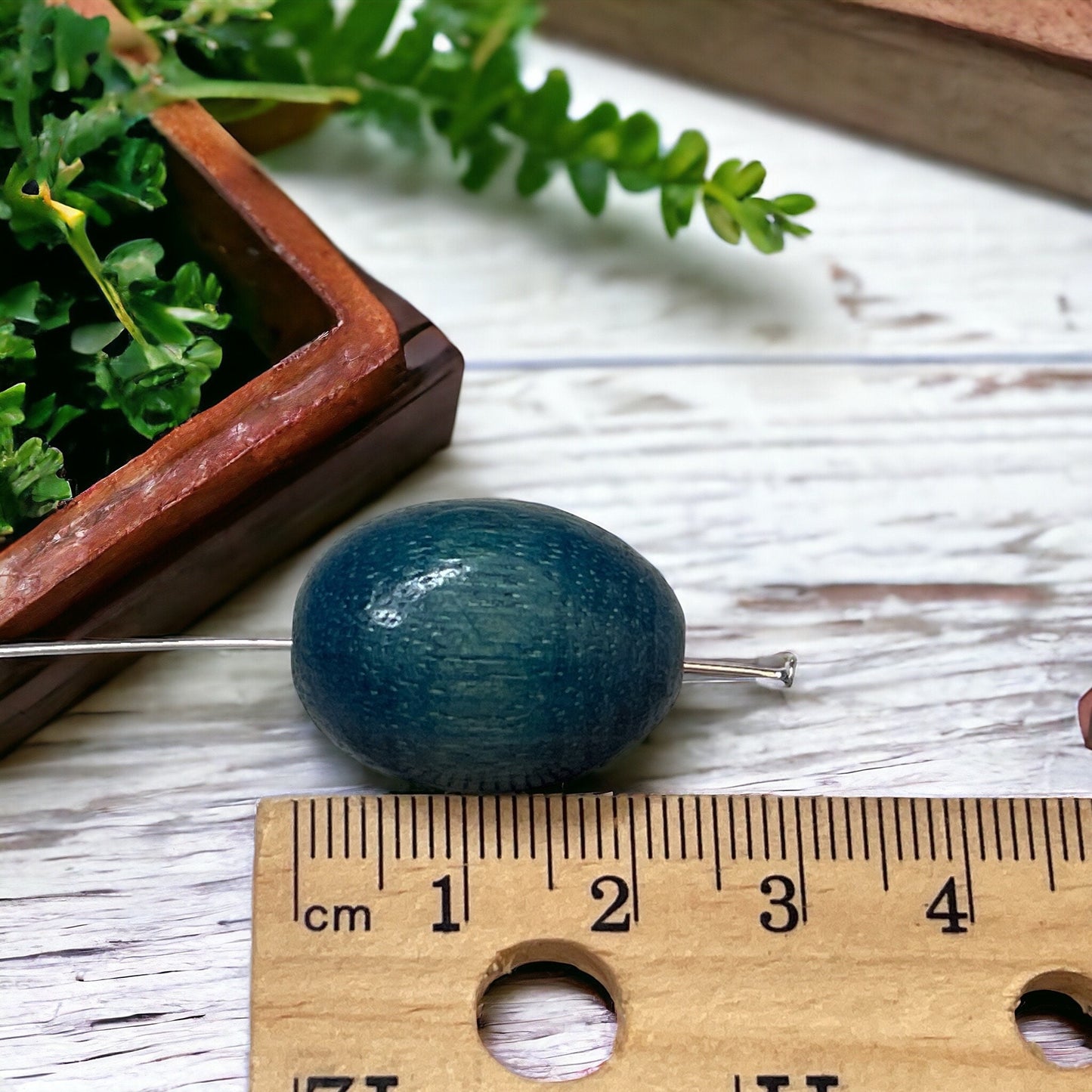 Large oval blue wood vintage beads - approx. 20 mm