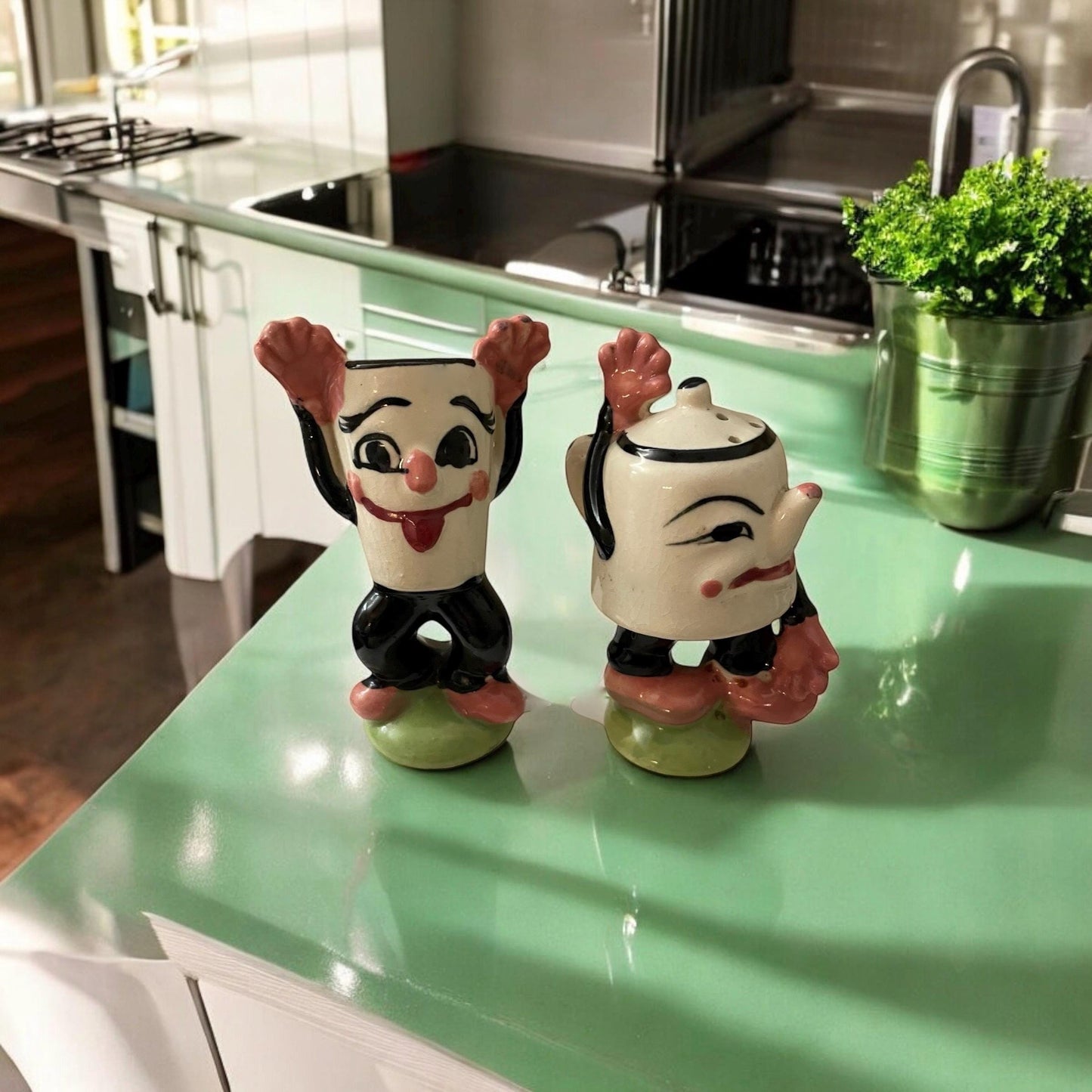 Vintage Japan anthropomorphic Mid Century Modern salt and pepper shakers